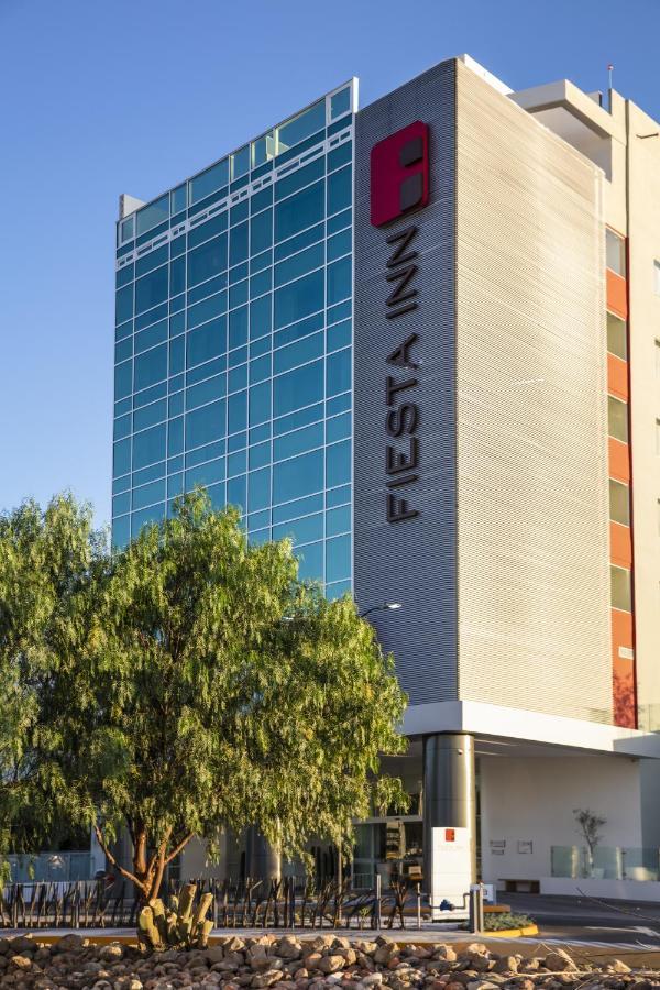 Fiesta Inn Celaya Galerias Zewnętrze zdjęcie